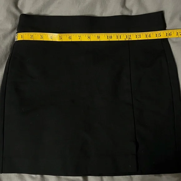 H&M Black Mini Skirt size M - Picture 10 of 10